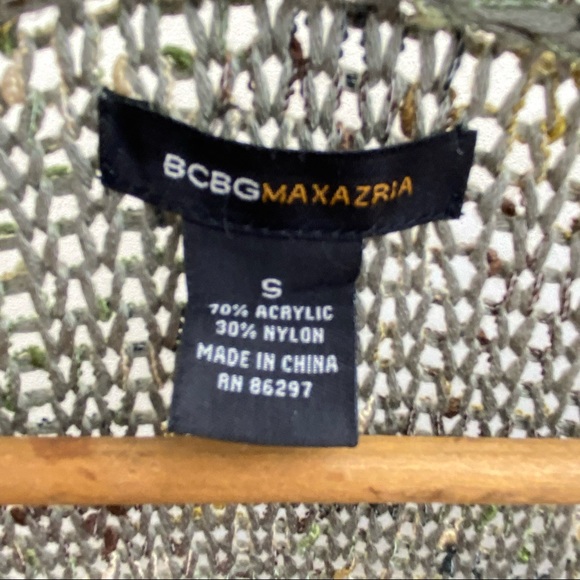 BCBGMaxAzria Boho Scalloped Edge Button Front Knit Cardigan Wood FlowerButton S - Picture 11 of 16